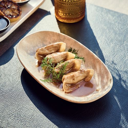 Allen's Table at Pyramide